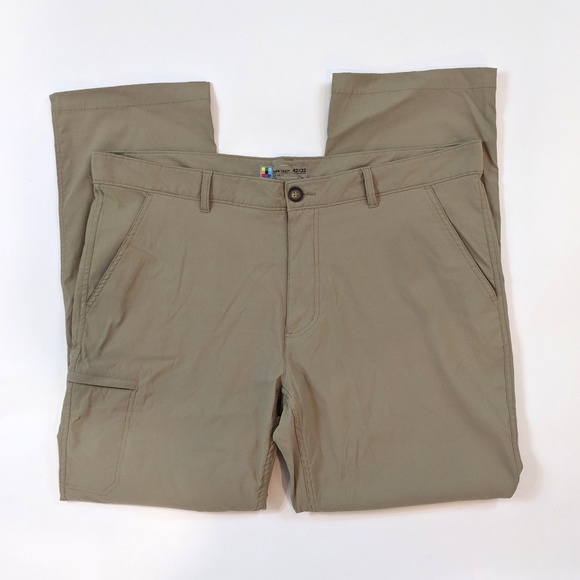 ub tech men's travel pant